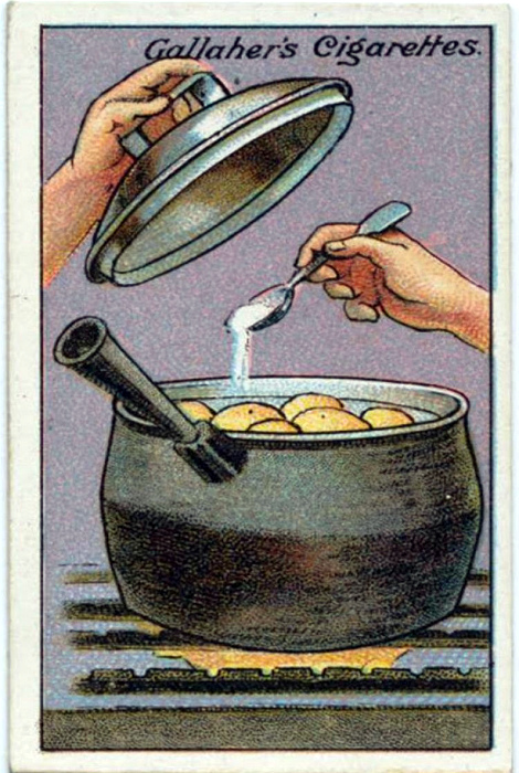 Вареный картофель. Вареный картофель.