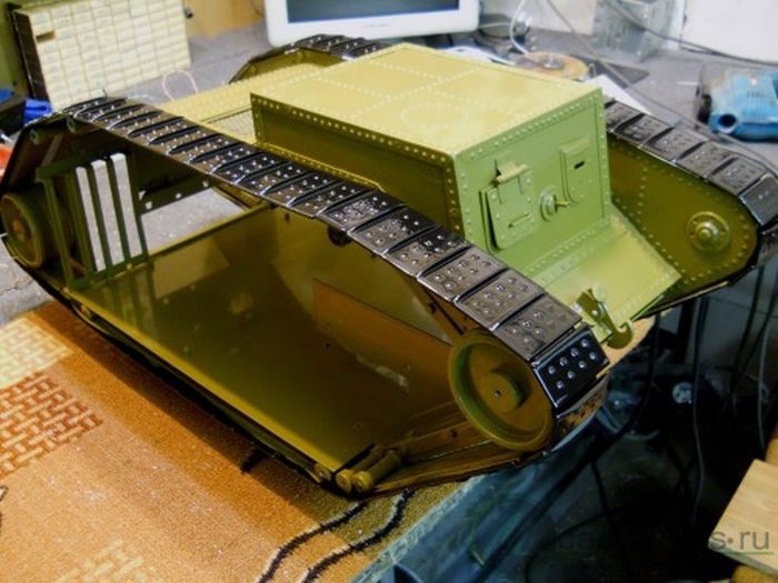 Компьютер в виде танка MK-4 (111 фото) Компьютер в виде танка MK-4 (111 фото)