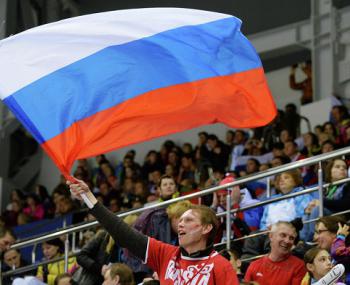 Российский «триколор» за «Красную машину»: болельщики показали, как они относятся к запретам МОК