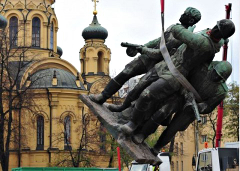 Сделано в Польше, или Осквернители памяти