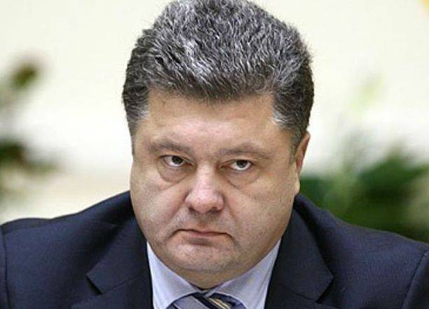 Порошенко призвал не допустить возвращения Украины в «московское стойло» Порошенко призвал не допустить возвращения Украины в «московское стойло»