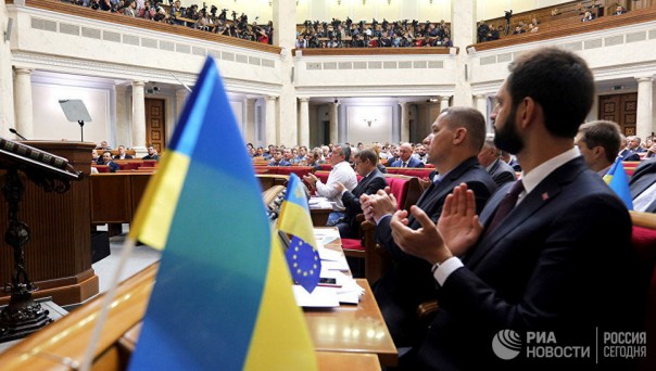 Владимир Корнилов: Украине запретили бесплатно говорить по-русски Владимир Корнилов: Украине запретили бесплатно говорить по-русски