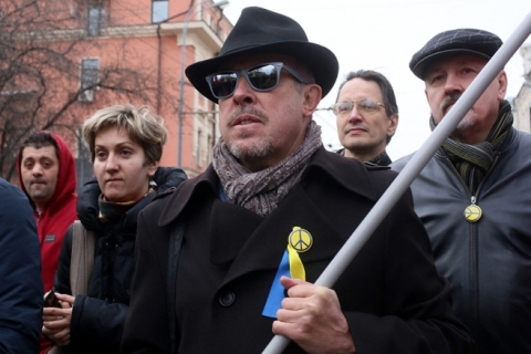 http://meschanin.ru/wp-content/uploads/2014/08/Makarevich.jpg