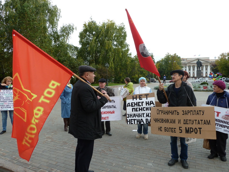 КАК ЖЕ ОНИ БОЯТСЯ СВОЕГО НАРОДА!
