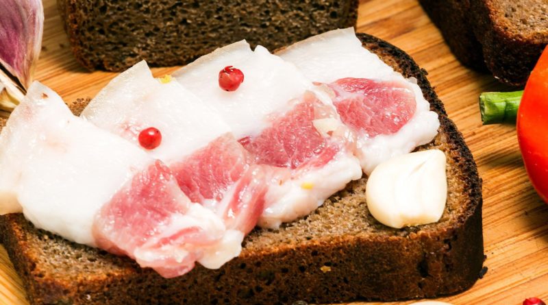 7 способов приготовления невероятно вкусного сала в рассоле