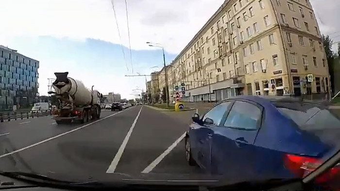 Ликвидировал злостную нарушительницу...Вжух!