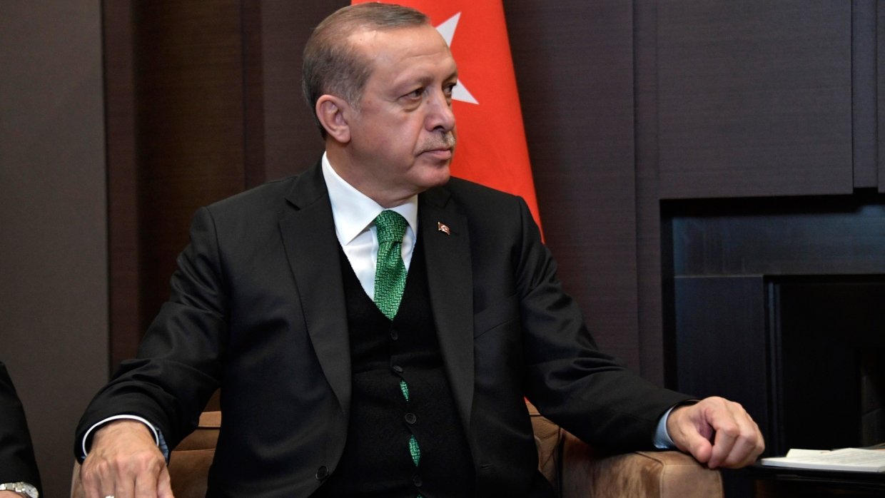 Сирия: Эрдоган обвинил США в продолжающейся поддержке курдских сил в стране