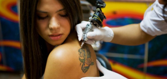 Татуировки могут привести к накоплению тяжёлых металлов в лимфатических узлах
