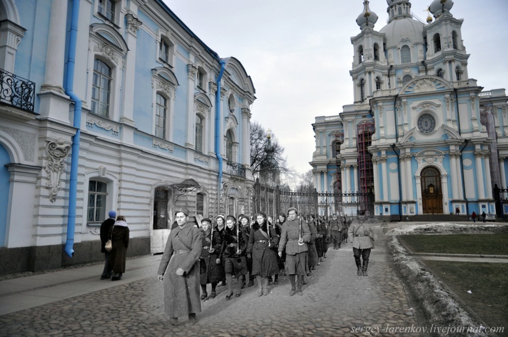 274. Ленинград 1941-2013. У Смольного собора.SL 274. Ленинград 1941-2013. У Смольного собора.SL