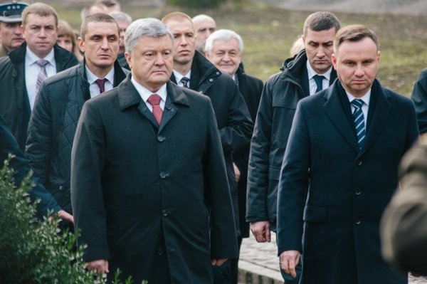 Польша потребовала от Украины невозможного на саммите НАТО Польша потребовала от Украины невозможного на саммите НАТО