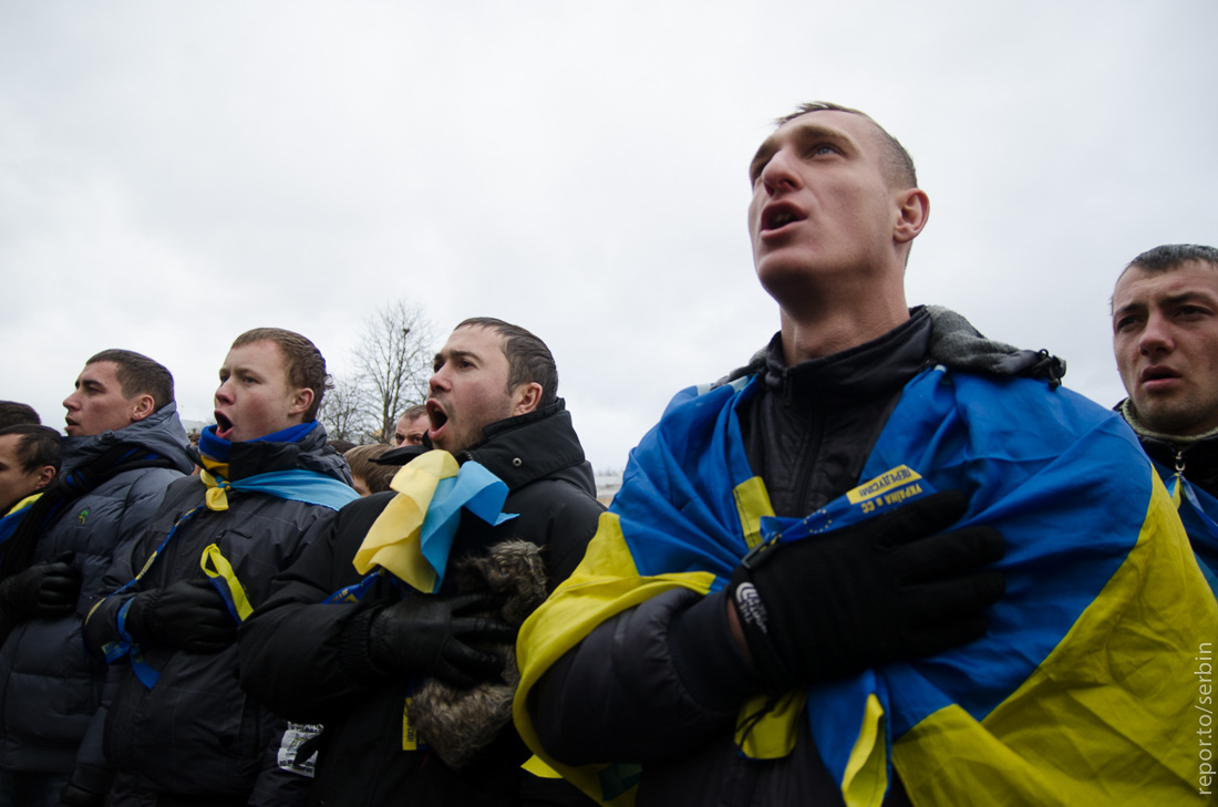 Украинские патриоты разваливают страну как BLM в США