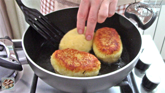 Колдуны по-белорусски без муки и яиц Еда, Кулинария, Рецепт, Видео рецепт, Youtube, Длиннопост, Видео, Котлеты, Зразы