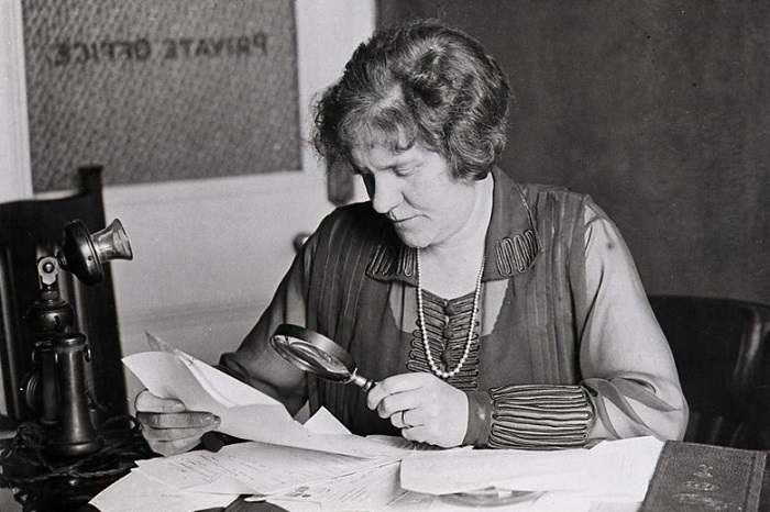 Мод Вест. 5 легендарных женщин в истории расследования преступлений