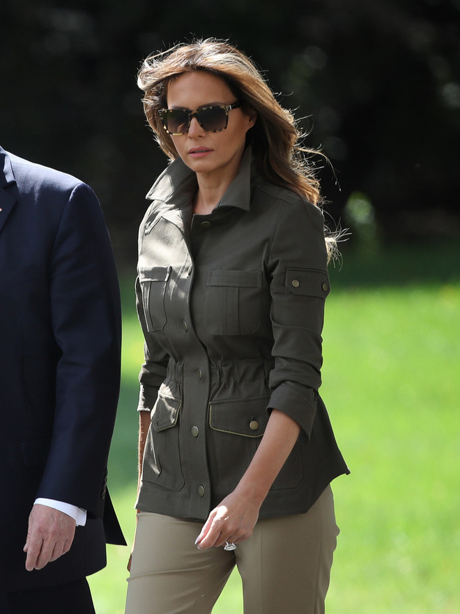13 осенних образов Мелании Трамп, которые подходят всем (фото 6.1) 13 осенних образов Мелании Трамп, которые подходят всем (фото 8)