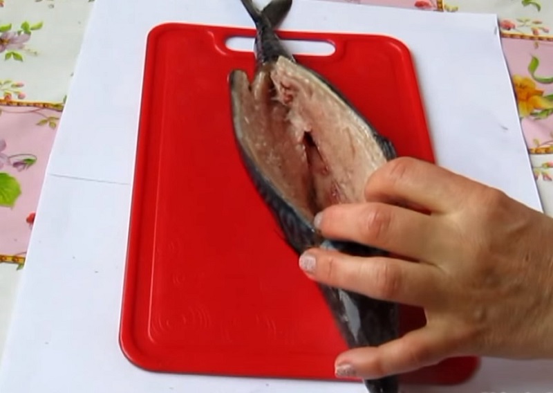 Фаршированная скумбрия! И на праздничный стол, и в обычную жизнь, нежная и сочная. Фаршированная скумбрия! И на праздничный стол, и в обычную жизнь, нежная и сочная.