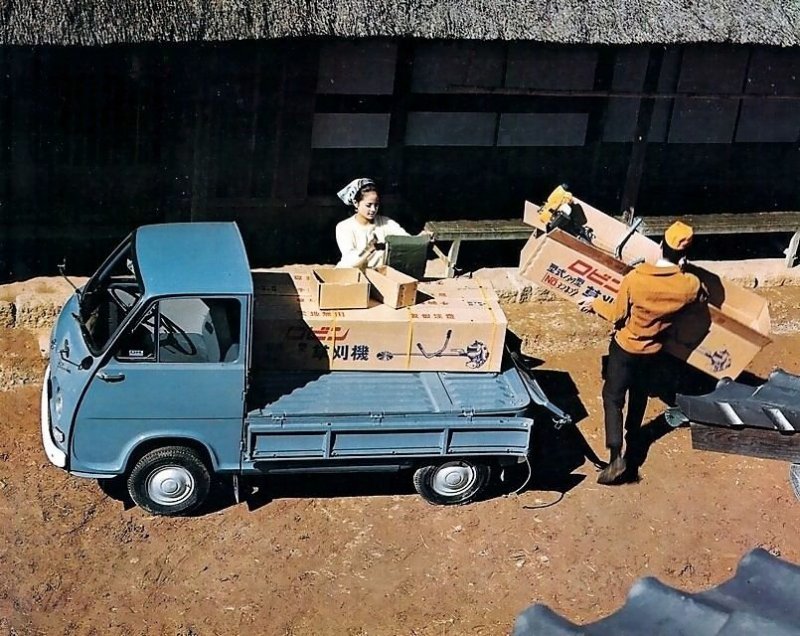 "Полбатона" - первая культовая Subaru "Полбатона" - первая культовая Subaru jdm, subari, subaru sambar, авто, автомобили, кей-кар, япония
