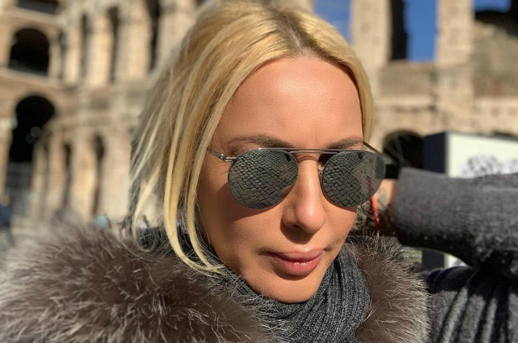 47-летняя Лера Кудрявцева призналась, что у нее аллергия на боtoкc 47-летняя Лера Кудрявцева призналась, что у нее аллергия на боtoкc
