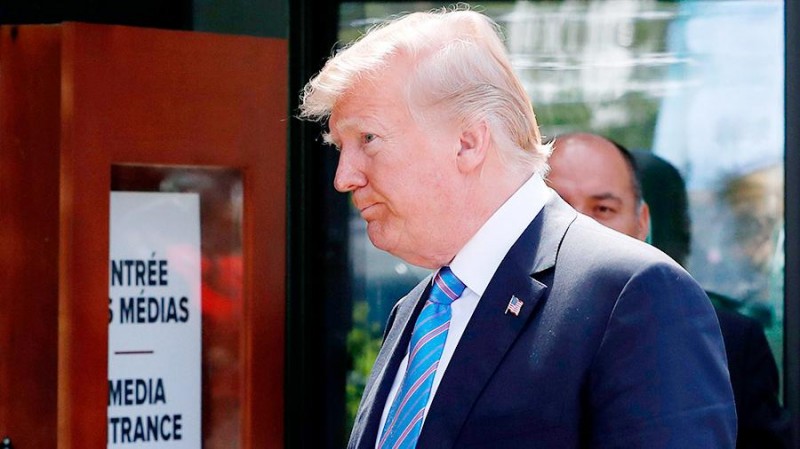 Трамп признал Крым российским Трамп признал Крым российским