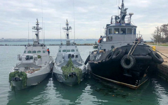 В сеть попала аудиозапись переговоров украинских моряков пытавшихся прорваться в Азовское море В сеть попала аудиозапись переговоров украинских моряков пытавшихся прорваться в Азовское море