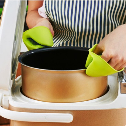 Это гениально — 12 кухонных приспособ, с которыми готовка и уборка станут гораздо проще