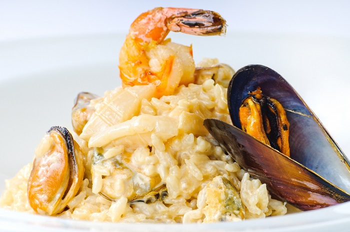 Ризотто с морепродуктами. / Фото: ediscover.ru Ризотто с морепродуктами. / Фото: ediscover.ru