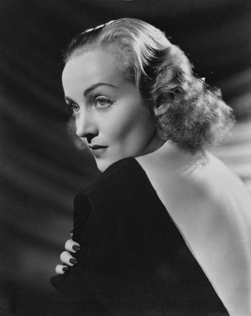 Carole-Lombard3.jpg