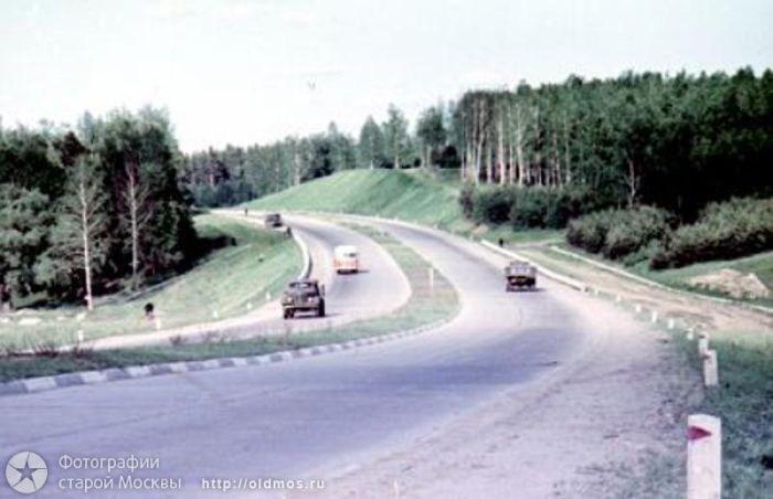 Московская кольцевая автомобильная дорога времена, знают, меняли, изображением, фотографий, подборочку, посмотрим, Давайте, перестраивали, началось, много, такое, Строительство, дорога, выглядела, знает, помнит, ездил, МКАДа