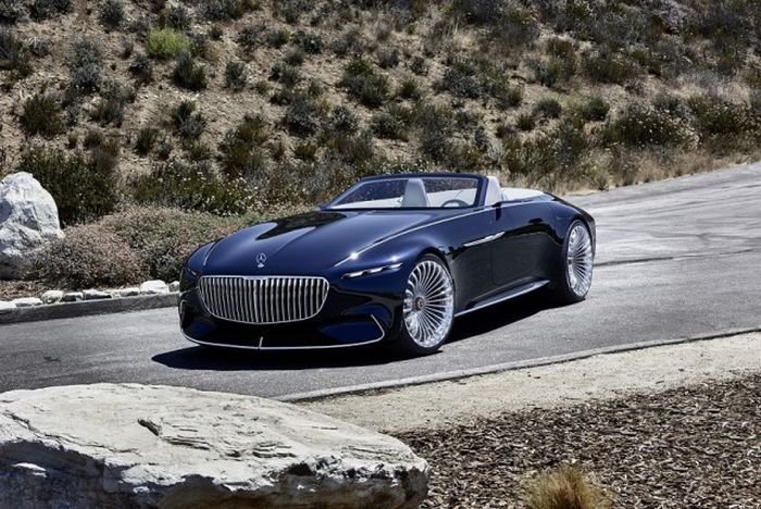 Daimler представил концептуальный кабриолет Vision Mercedes-Maybach 6 Daimler представил концептуальный кабриолет Vision Mercedes-Maybach 6