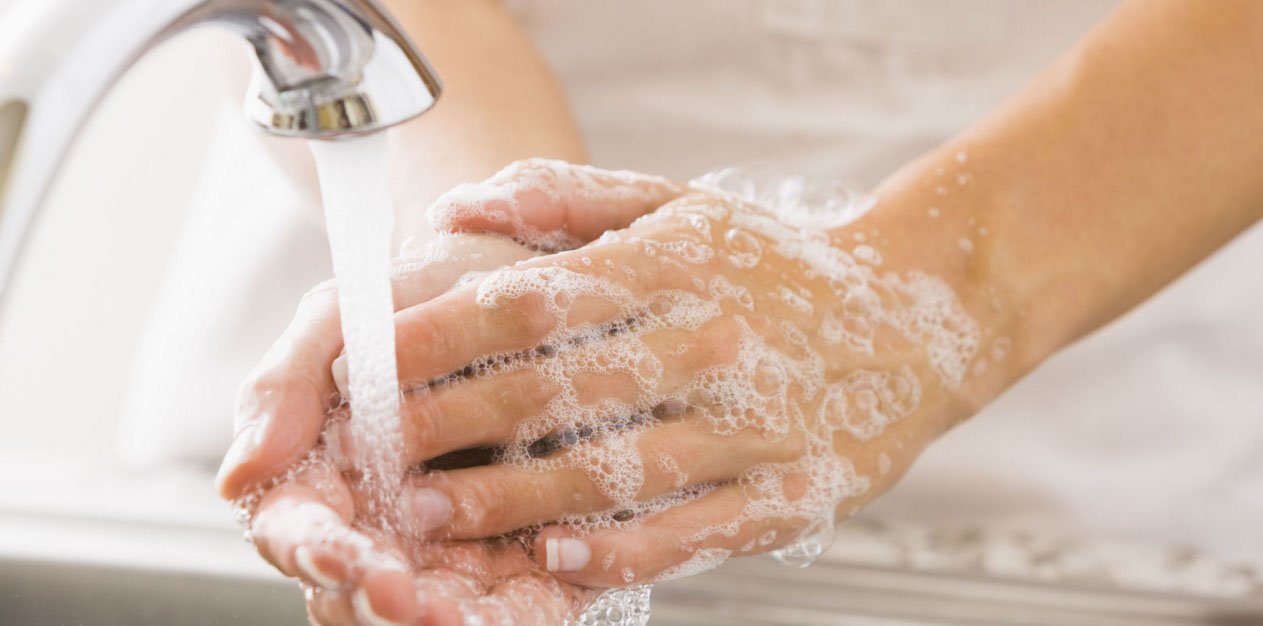 Эффективно ли мытье рук против коронавируса?