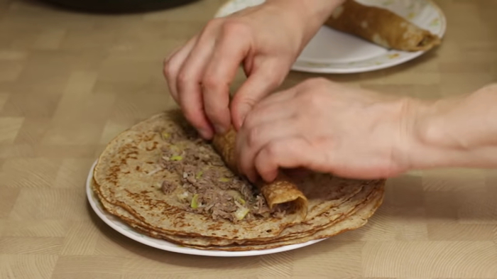 Блины с мясом на ржаной муке Блины, Блины с мясом, Рецепт, Видео рецепт, Кулинария, Еда, Irinacooking, Видео, Длиннопост