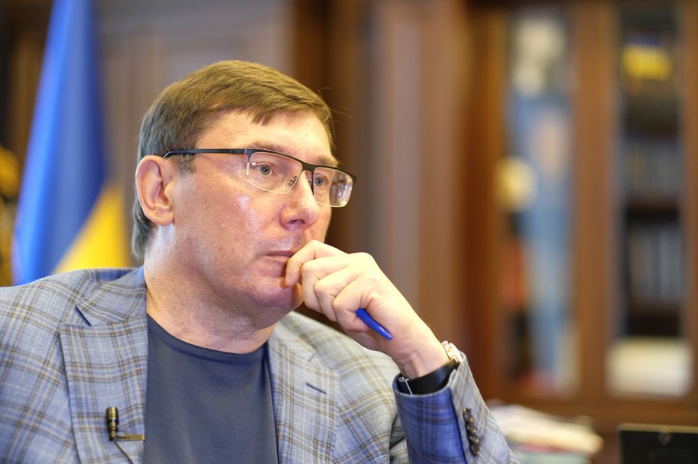 5 фактов о том, как Джо Байден давал указания Порошенко по телефону