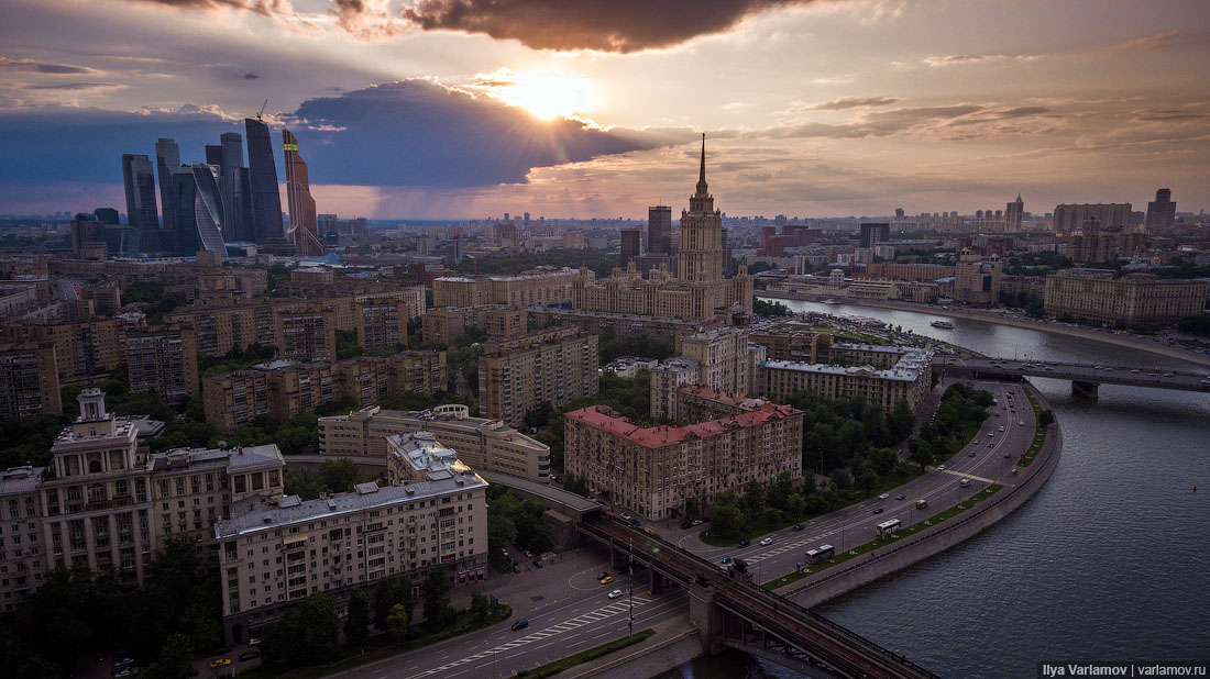 Полет Над Москвой Фото