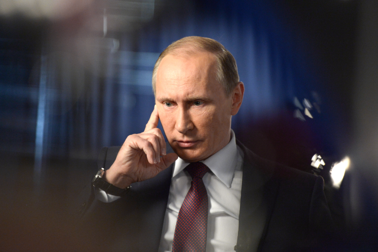 Не уважать Путина - это либо нет сердца, либо разума.