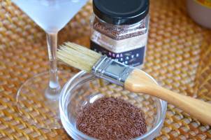 Украшаем бокалы для коктейлей. С праздником по жизни