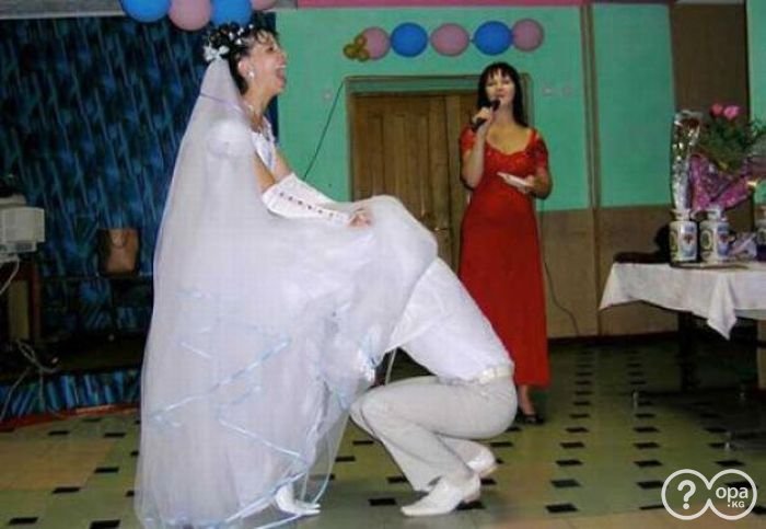 http://www.opa.kg/uploads/posts/2010-06/1276313264_funny_wedding_pictures_25.jpg
