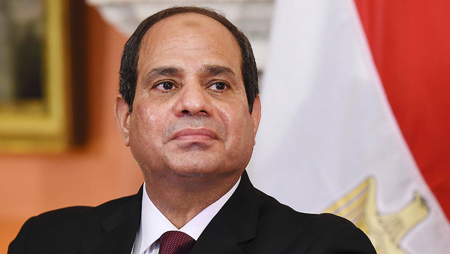 Президент Египта возложил цветы к Могиле Неизвестного Солдата у Кремля