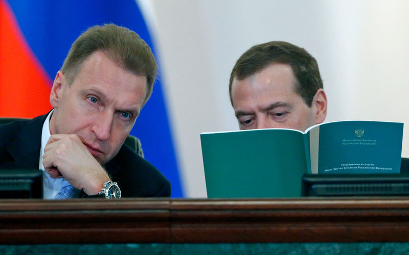 По мнению вице-премьера Игоря Шувалова, ОСАГО необходимо перевести в электронный вид. Игорь Шувалов