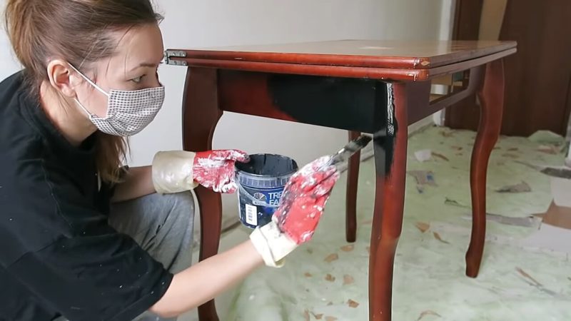 Девушка переделала старый советский интерьер своими руками за копейки Девушка переделала старый советский интерьер своими руками за копейки