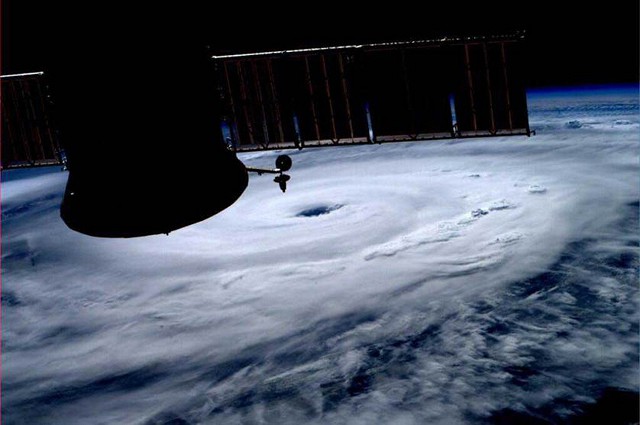 Ураган «Артур». Вид из Космоса.