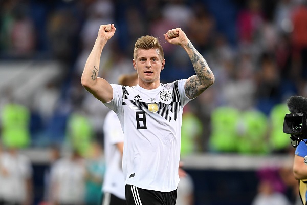 Сборная Германии вырвала победу у Швеции на последних секундах матча