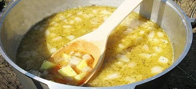 ВКУСНЕЙШИЙ КАЗАЦКИЙ СУП НА КОСТРЕ ВКУСНЕЙШИЙ КАЗАЦКИЙ СУП НА КОСТРЕ