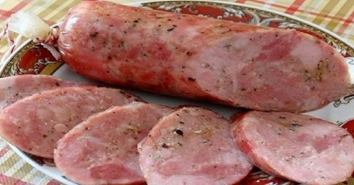 Рецепт вкусной колбасы домашнего приготовления. Лучше любой магазинной Рецепт вкусной колбасы домашнего приготовления. Лучше любой магазинной