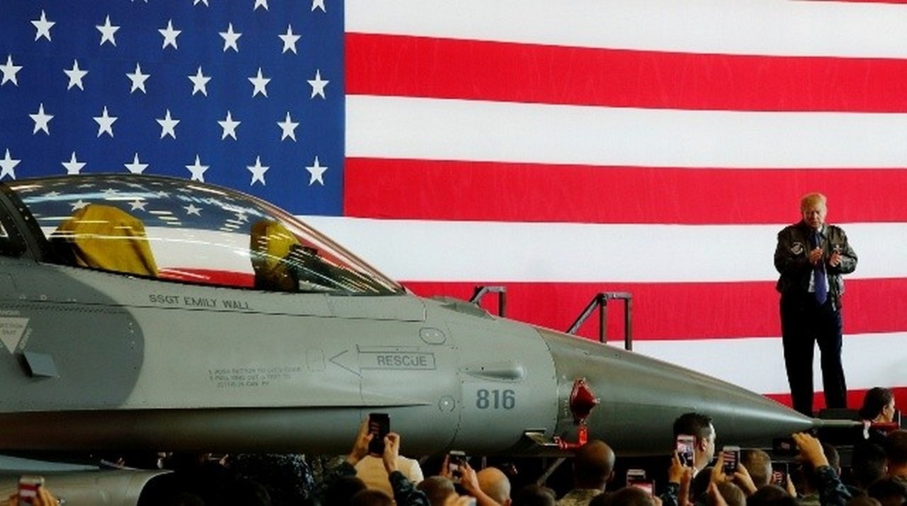 Выдержат ли США свою «гонку вооружений»? Выдержат ли США свою «гонку вооружений»?