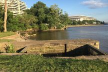 The water gate in foreground, Watergate Hotel in background