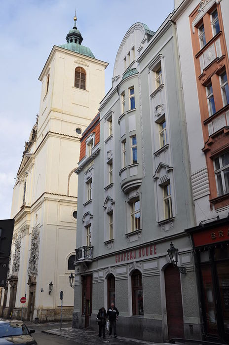 680px-U- tupartů647-a-kostel-sv.Jakuba2010 (464x700, 68Kb)