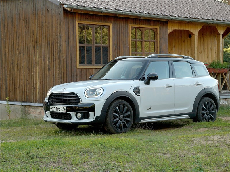 ТЕСТ ДРАЙВ MINI COUNTRYMAN – "МЕЖДУ ГОРОДОМ И ДЕРЕВНЕЙ"