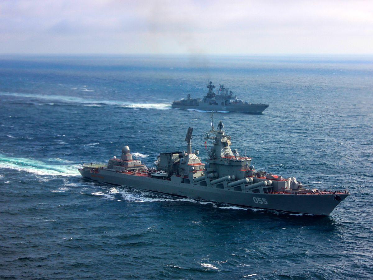 Боевые корабли Северного флота РФ вошли в Средиземное море