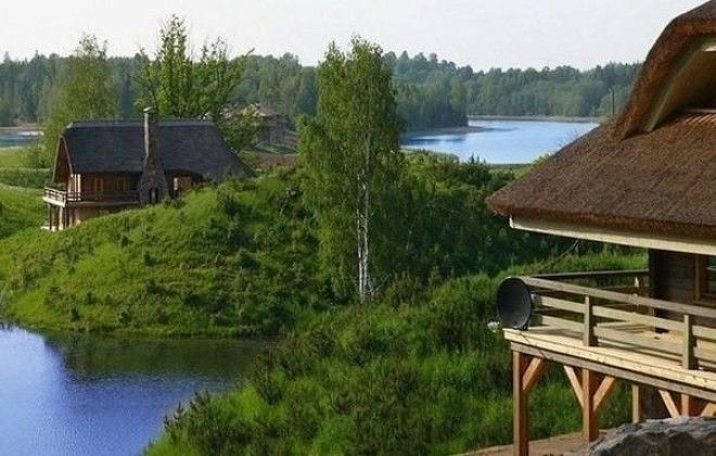 Миллионер построил Город солнца Миллионер построил Город солнца