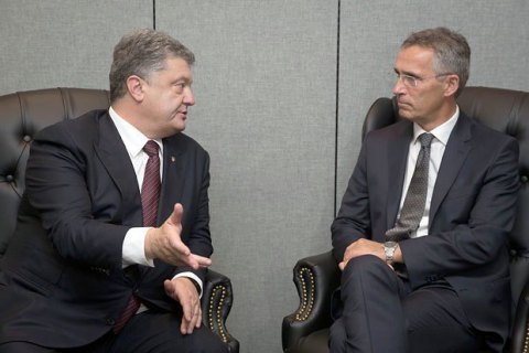 Порошенко и Столтенберг обсудили реформирование оборонного сектора в соответствии со стандартами НАТО