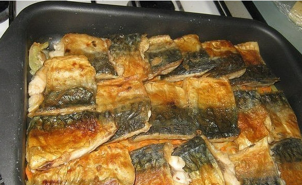Обалденная скумбрия, запеченная в духовке… Обалденная скумбрия, запеченная в духовке…